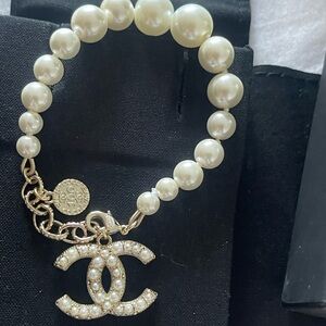 CHANEL Gold and Pearl Bracelet